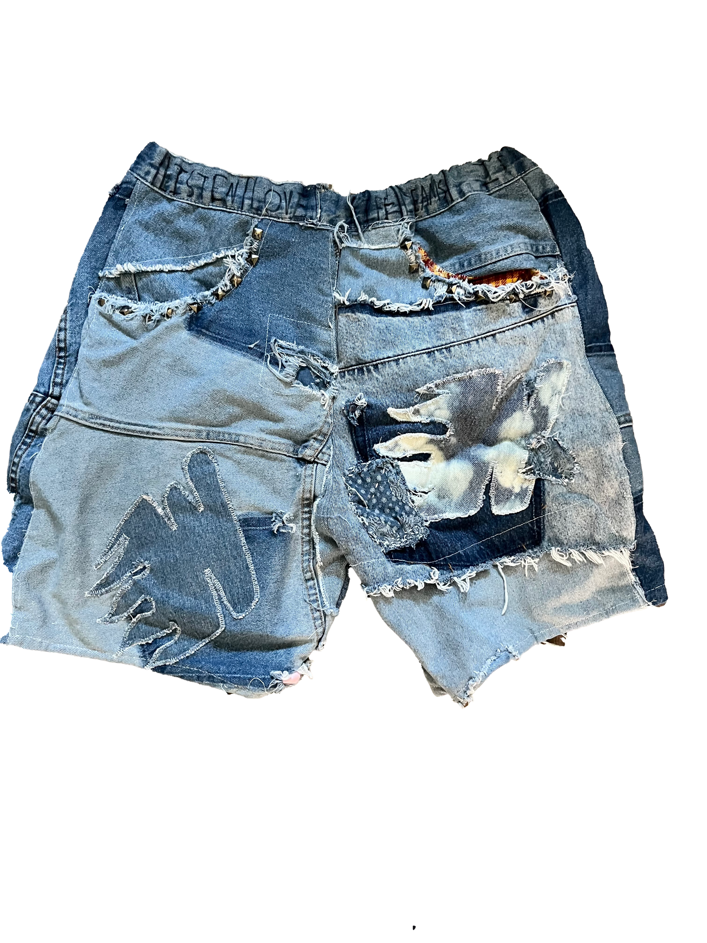 Jean shorts w/ patches