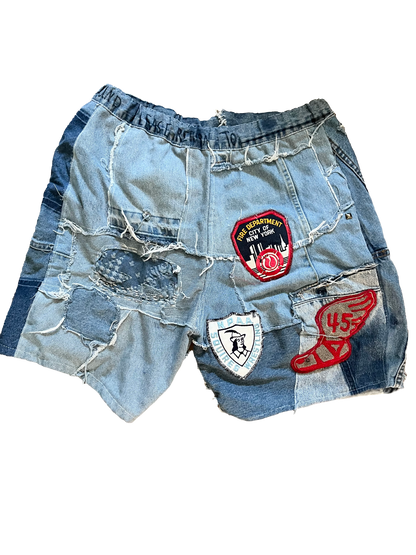 Jean shorts w/ patches